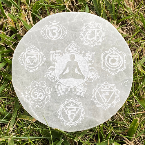 Plaque sélénite 7 chakras de face