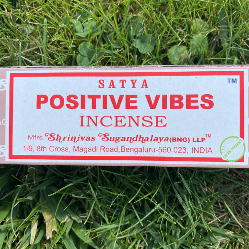 Boite d'encens satya Positive Vibes