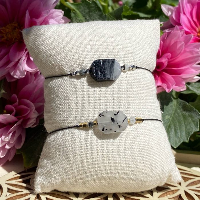 2 bracelets bohèmes fait main en quartz tourmaline, monté sur fil rose avec apprêts argentés ou dorés, signé Les Merveilles by Pauline.