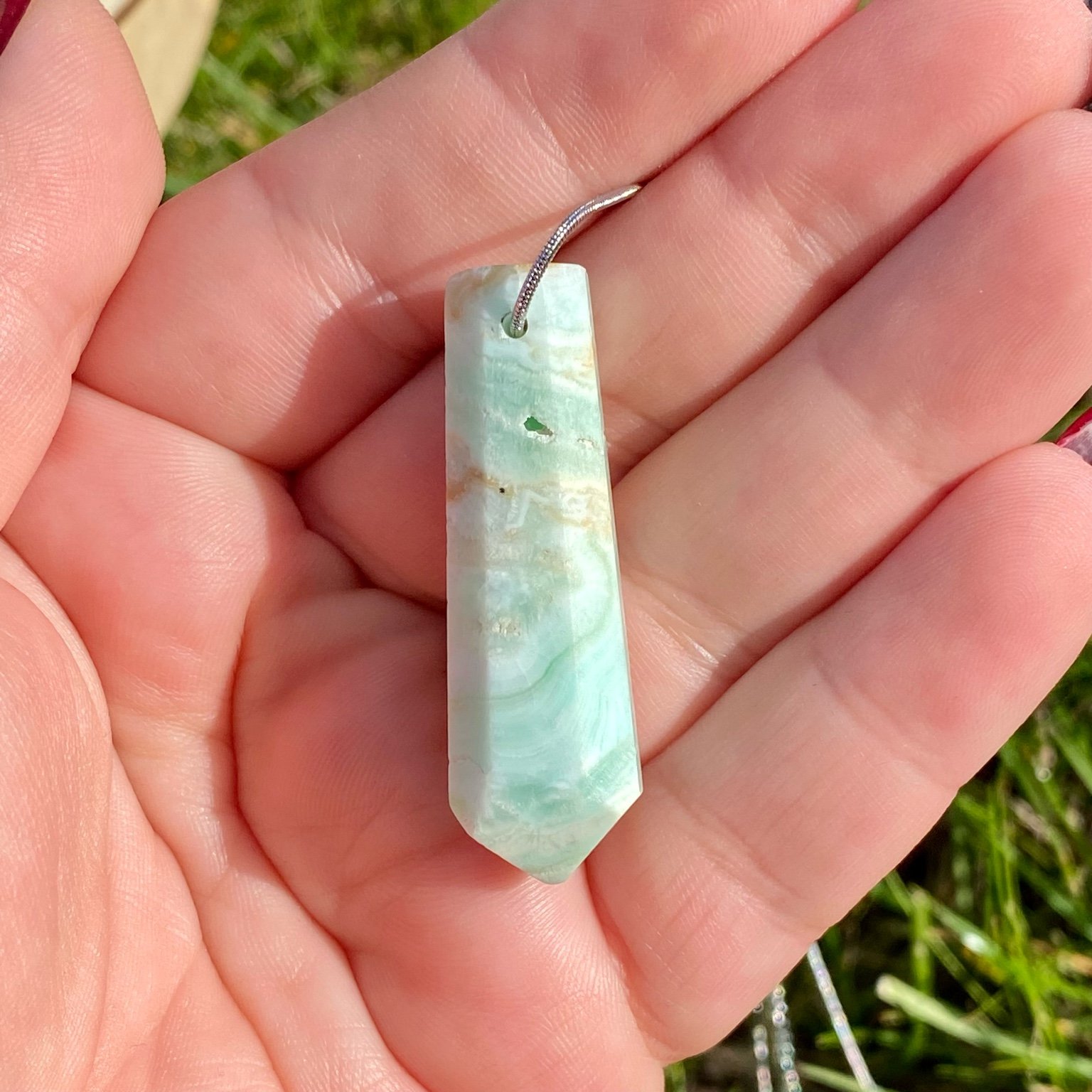 Collier pendentif pointe Calcite Bleue des Caraïbes - Sérénité & Expression – Image 8