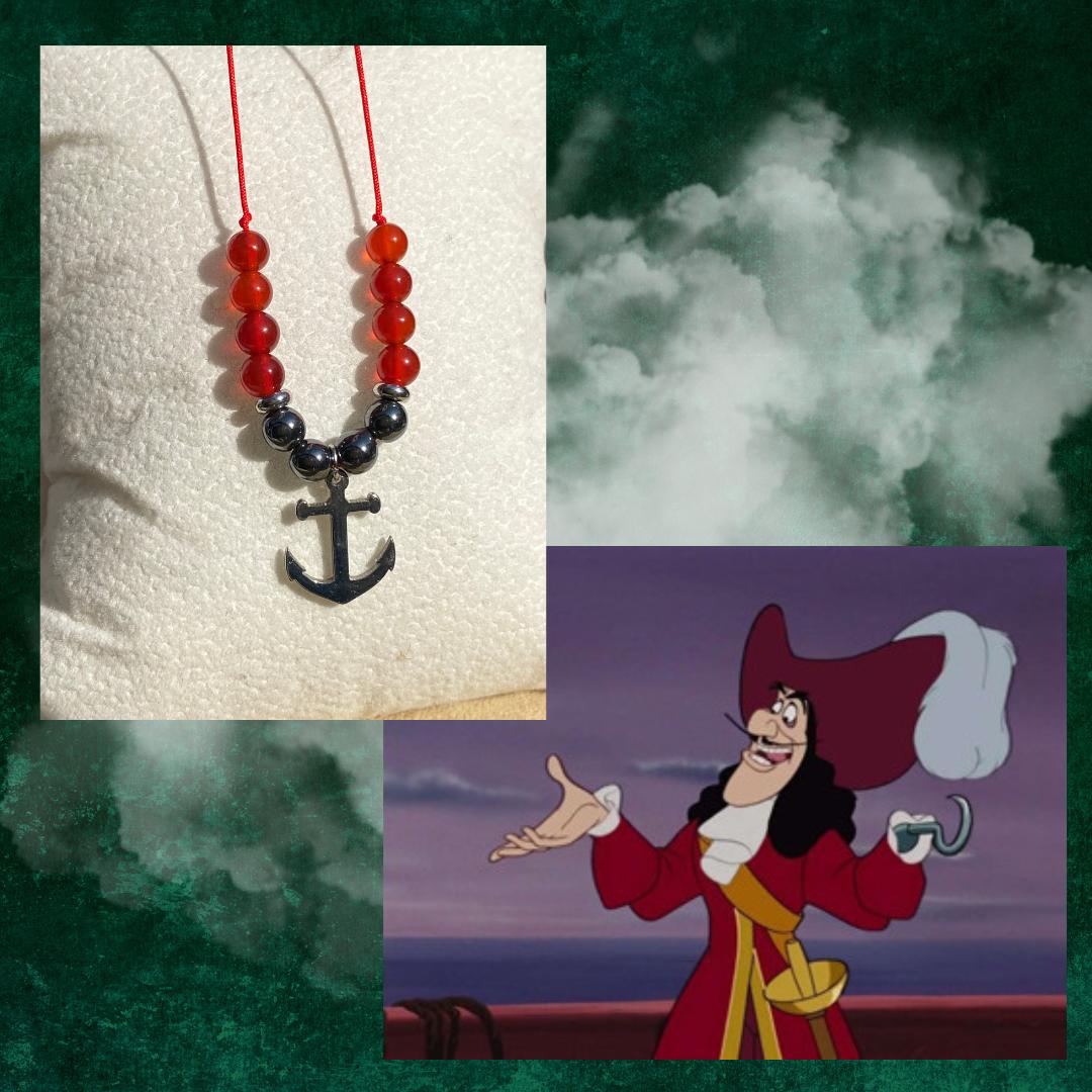 Bracelet Capitaine Crochet en cornaline et hématite avec breloque ancre de bateau argentée, bijou pirate en pierres naturelles fait main Les Merveilles by Pauline. Collection inspiré par les Méchants Disney.