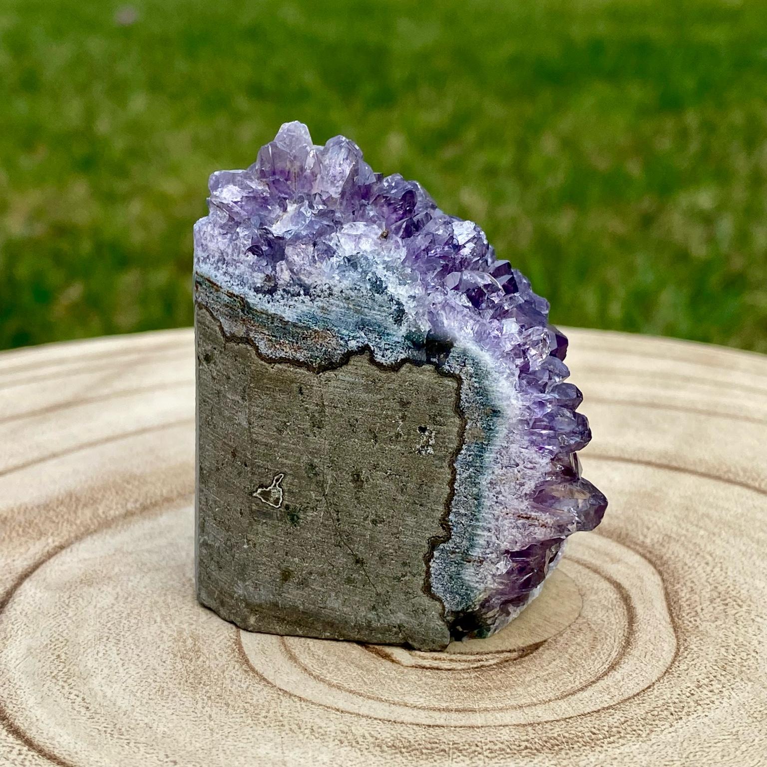 Druse d’améthyste violette naturelle du Brésil – décoration zen et apaisante – Les Merveilles by Pauline