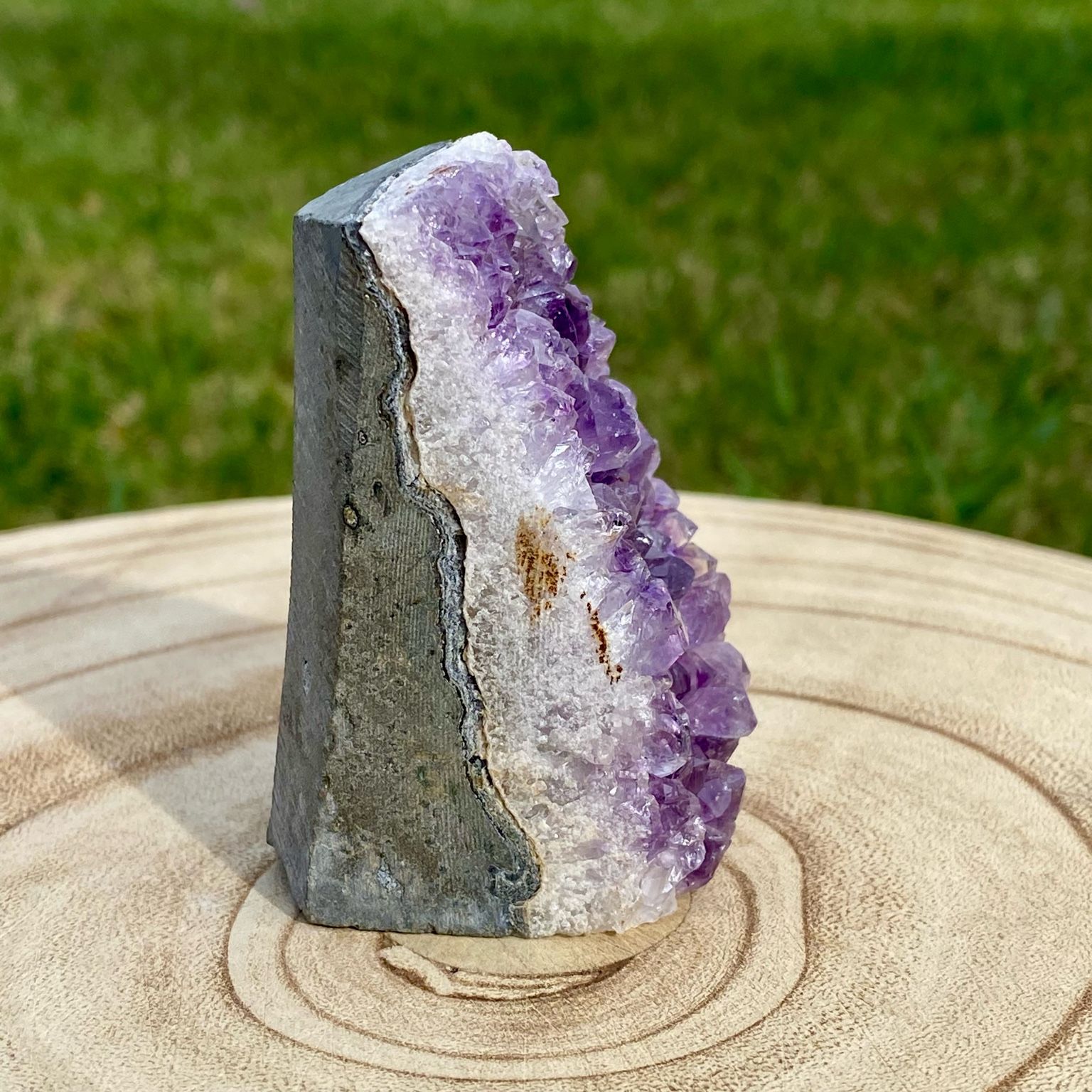 Druse d’améthyste violette naturelle du Brésil – décoration zen et apaisante – Les Merveilles by Pauline