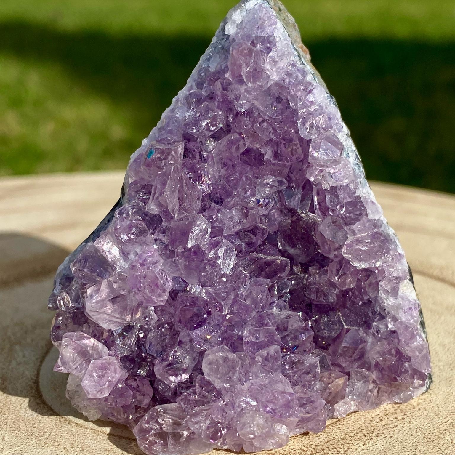 Druse d’améthyste violette naturelle du Brésil – décoration zen et apaisante – Les Merveilles by Pauline