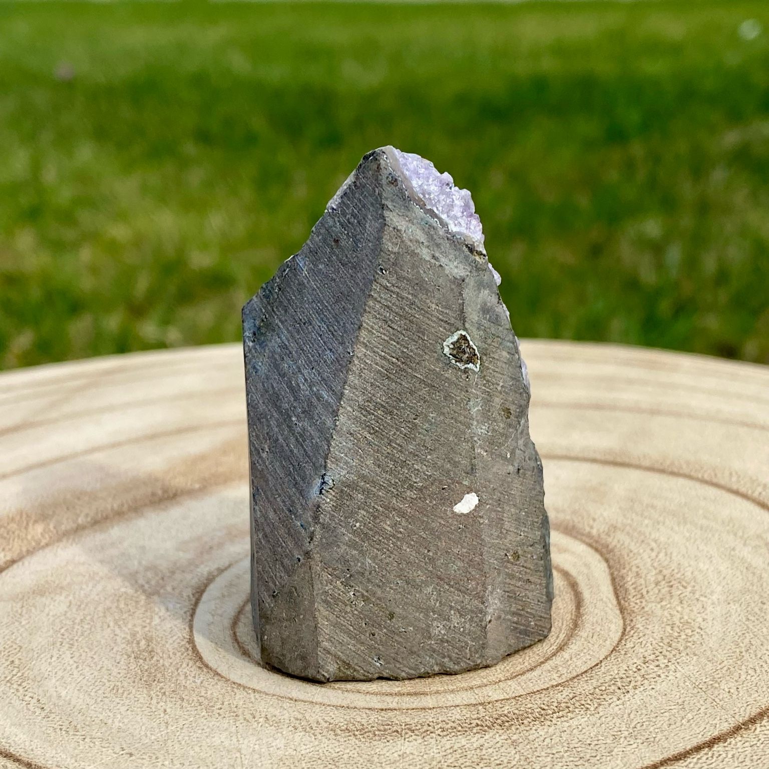 Druse d’améthyste violette naturelle du Brésil – décoration zen et apaisante – Les Merveilles by Pauline