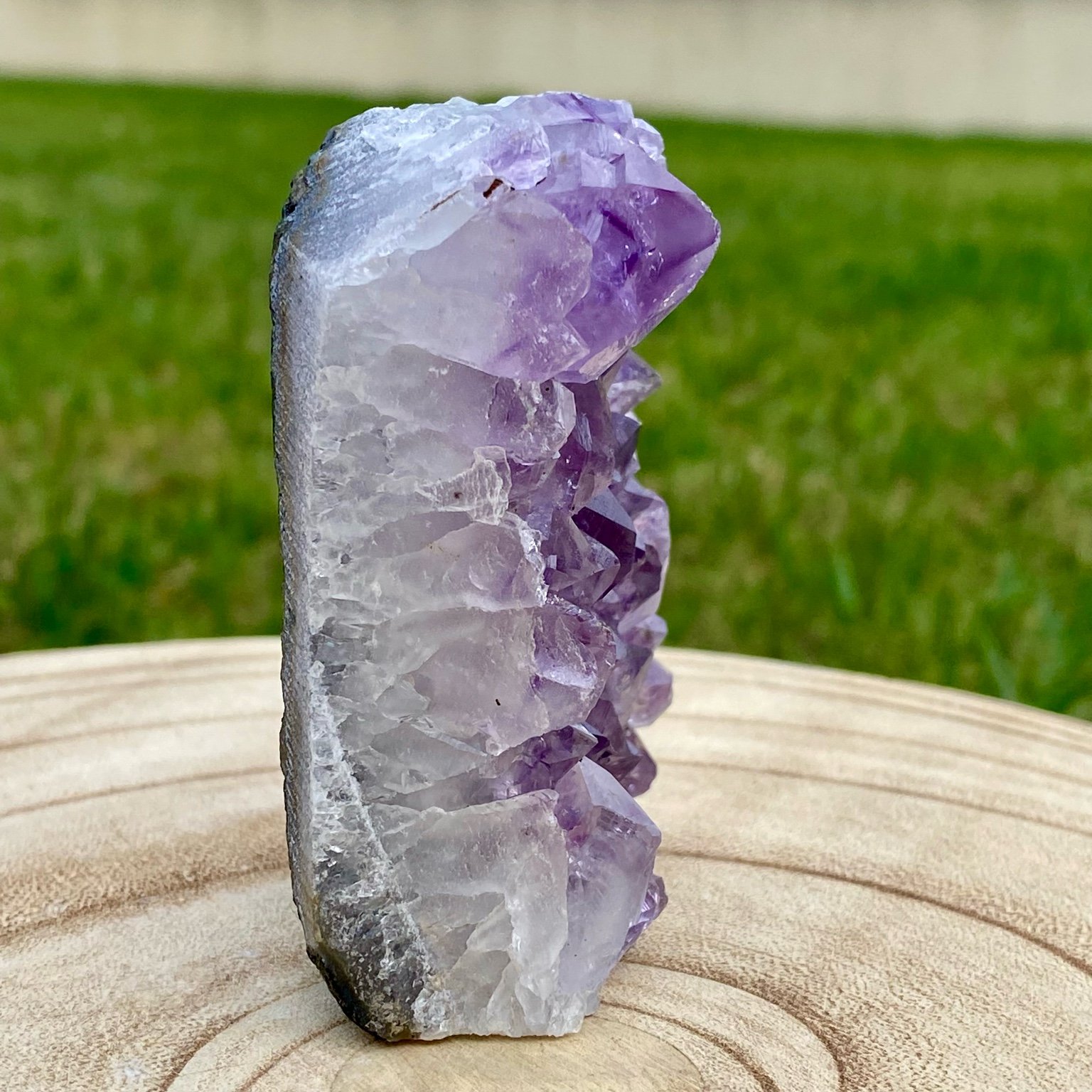 Druse d’améthyste violette naturelle du Brésil – décoration zen et apaisante – Les Merveilles by Pauline