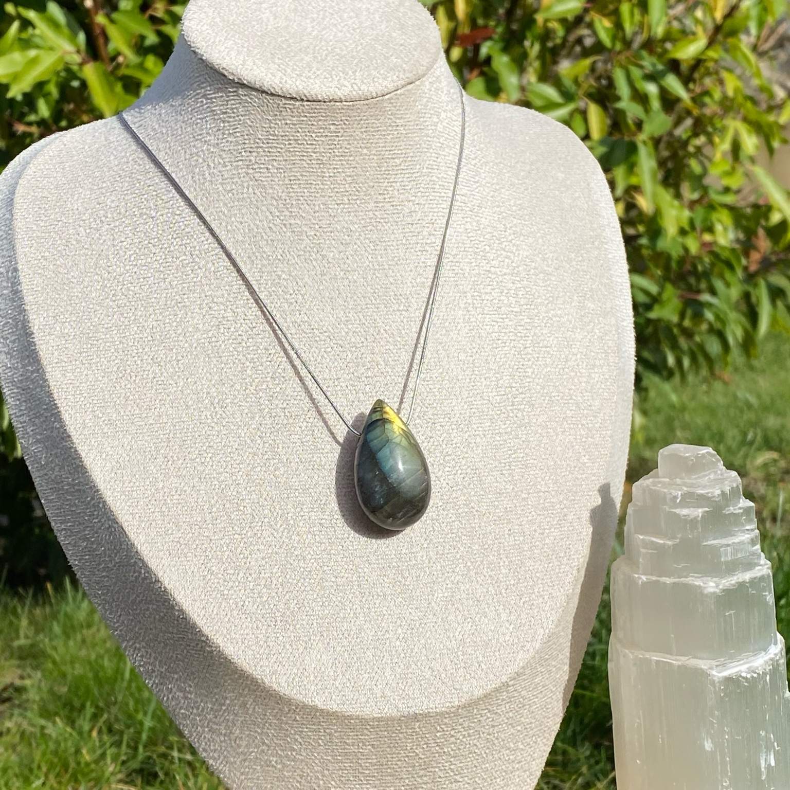 Collier pendentif Labradorite – Protection & Intuition – Image 4