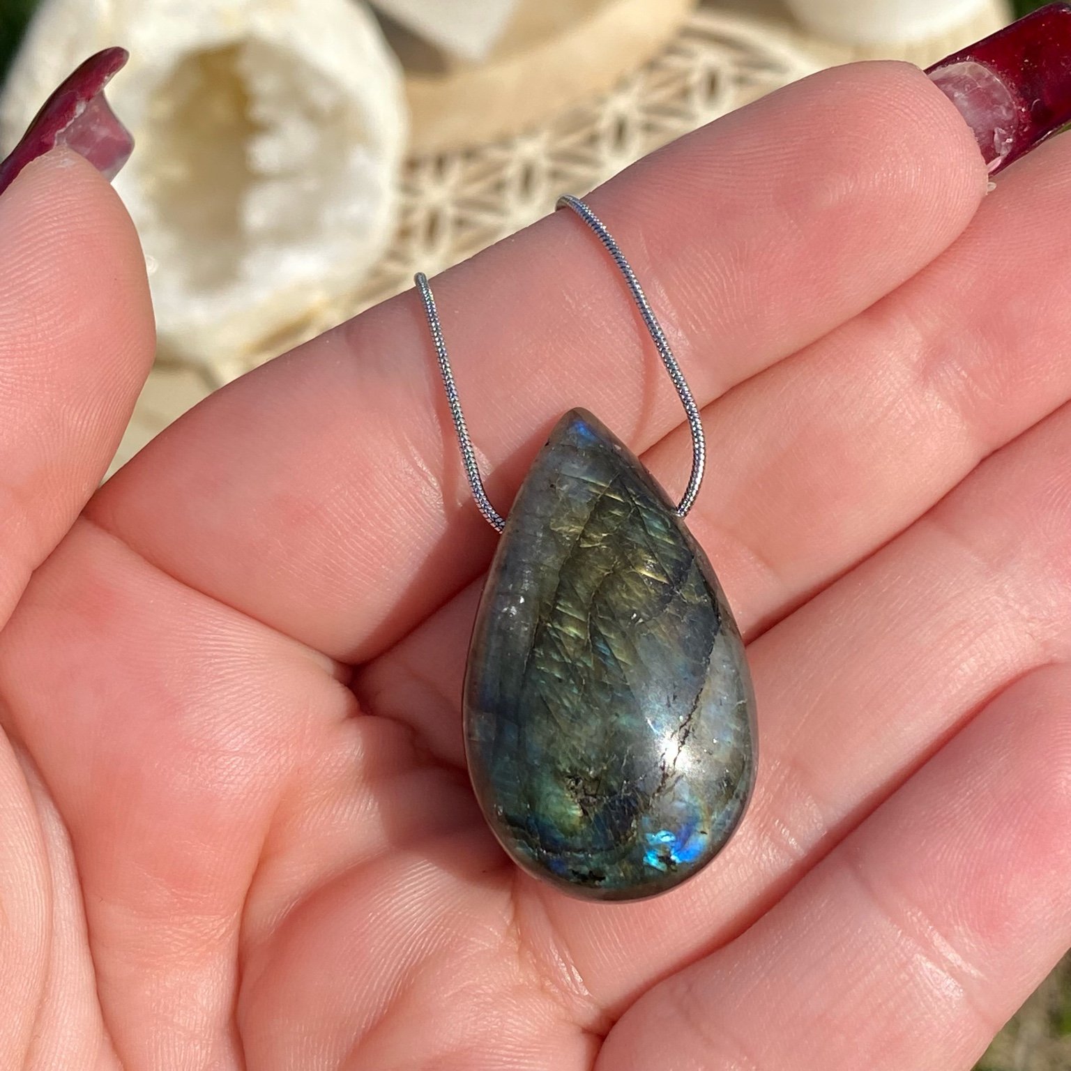 Collier pendentif Labradorite – Protection & Intuition – Image 8