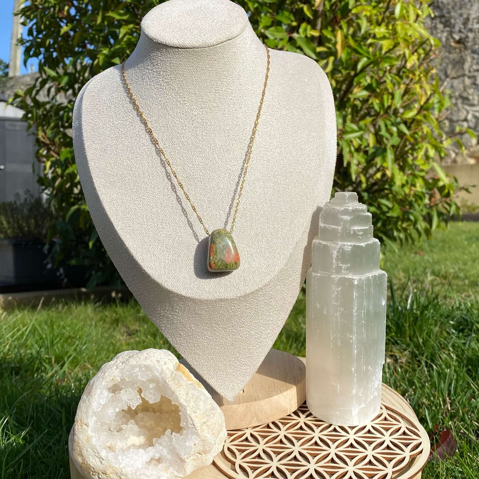 Collier pendentif Unakite - Soutien & Renaissance – Image 4