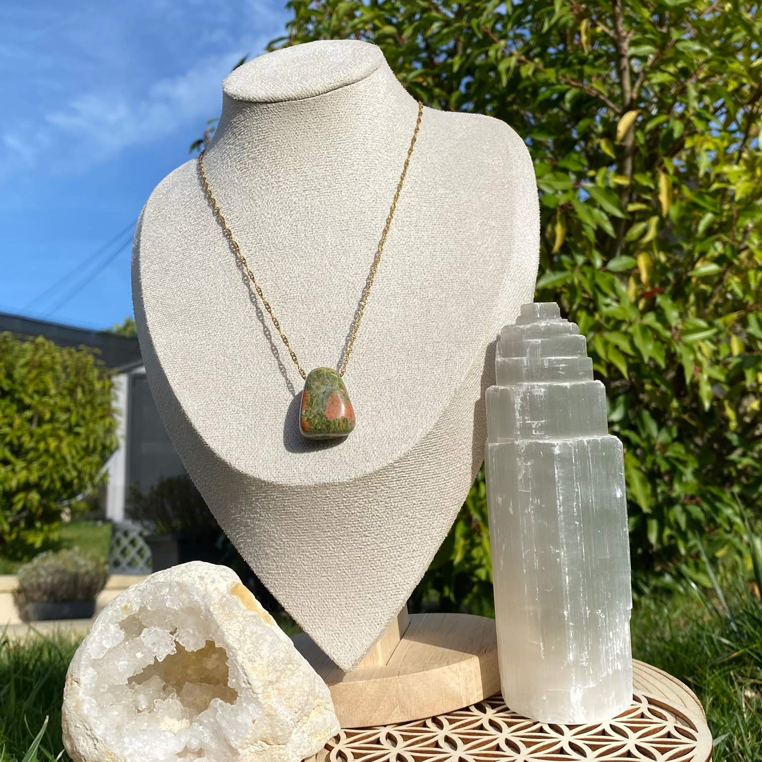 Collier pendentif Unakite - Soutien & Renaissance – Image 5